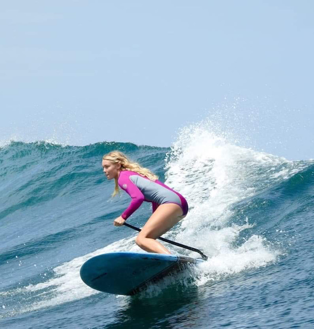 SMIK SUP Surf Wave Action women turn Stand Up Surf Shop stand up paddle perth